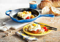 Skillet en fonte emaillee Rond Profond 26 cm Volcanique